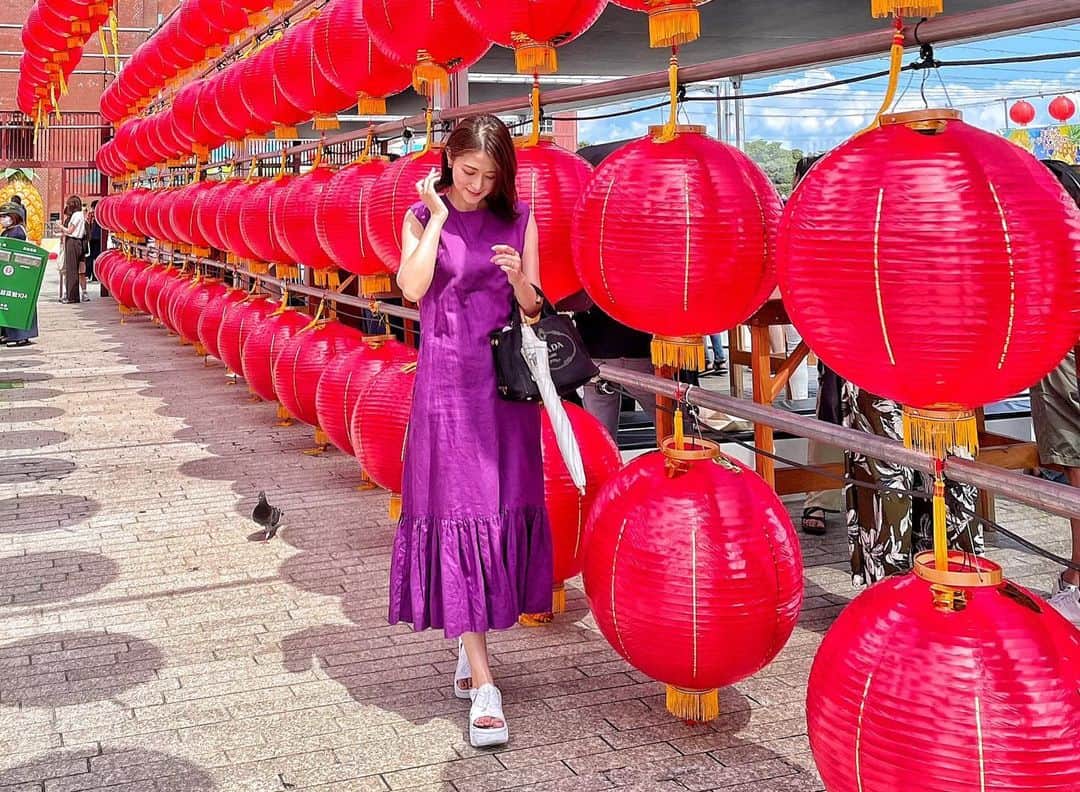 Sayuri（岸岡小百合）さんのインスタグラム写真 - (Sayuri（岸岡小百合）Instagram)「* 赤レンガ倉庫で台湾旅行気分を味わいました🏮🍜 @tokyo_joshibu  * フルーツジュースに麺線。 マンゴーかき氷に小籠包などなど♪ 色々あったよ❤️ * マンゴーかき氷‥美味しかったのに 派手に倒してちーん😭🍧 * 「🏮台湾祭🏮」 8/9までやってるみたいです♪ #横浜　#台湾祭 #yokohama #東京女子部 #タビノタネ　#夏のときめき #summer #夏 #オズモール　#OZmall #tokyo_joshibu」8月1日 1時42分 - sayuuringo