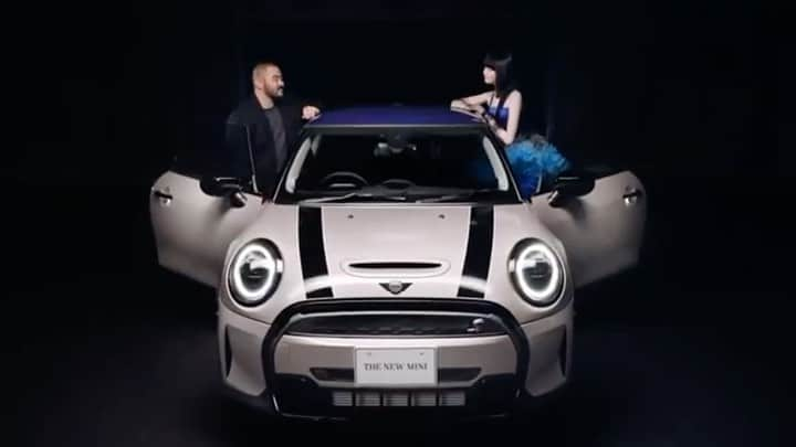 KANONのインスタグラム：「The New MINI 3 Door launched by TOMO KOIZUMI」