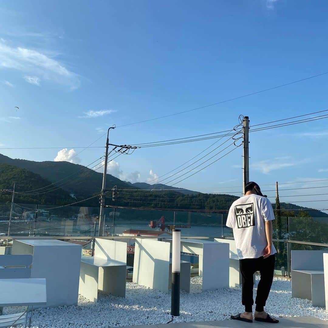 チ・ミンヒョクのインスタグラム：「@goodnight5tore  #goodnight5tore 🌟」
