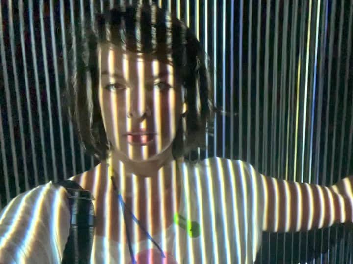 ミラ・ジョヴォヴィッチのインスタグラム：「The Rooms. Newfoundland.  Exhibit: IN/PLAY Cuppetelli+Mendoza @cuppetelli.mendoza  Music: @lapsleyyyy」