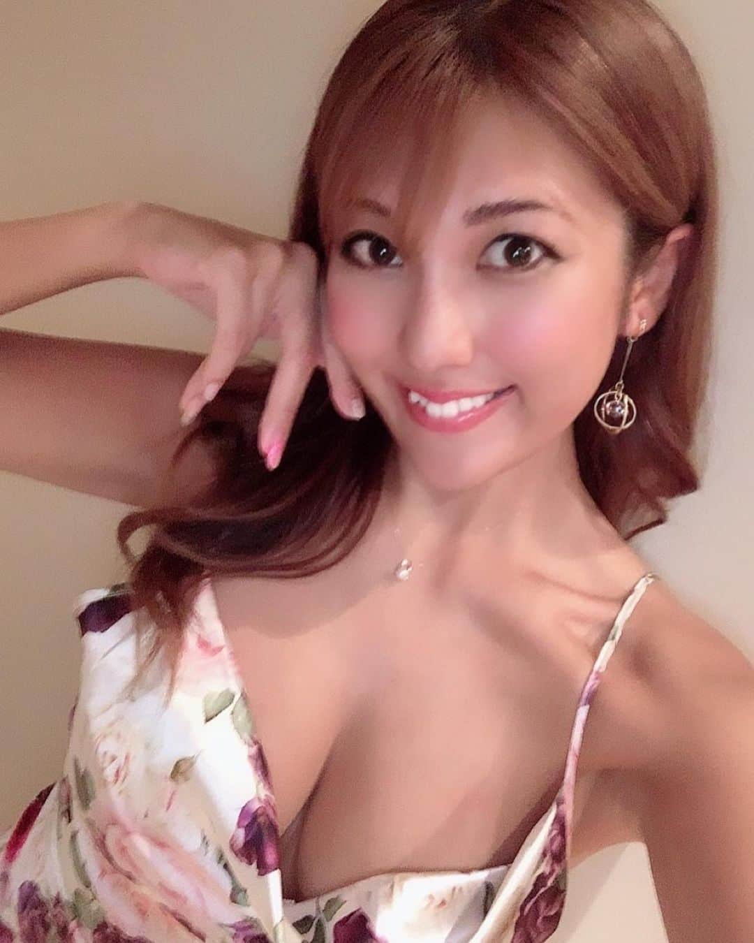 神谷麻美さんのインスタグラム写真 - (神谷麻美Instagram)「#にゃーん ❤️‍🔥❤️‍🔥🐆🐆❤️‍🔥❤️‍🔥✨   #大切な 💎🎁🌹💖✨ ありがとう🥰💝✨」7月31日 22時11分 - asamice428