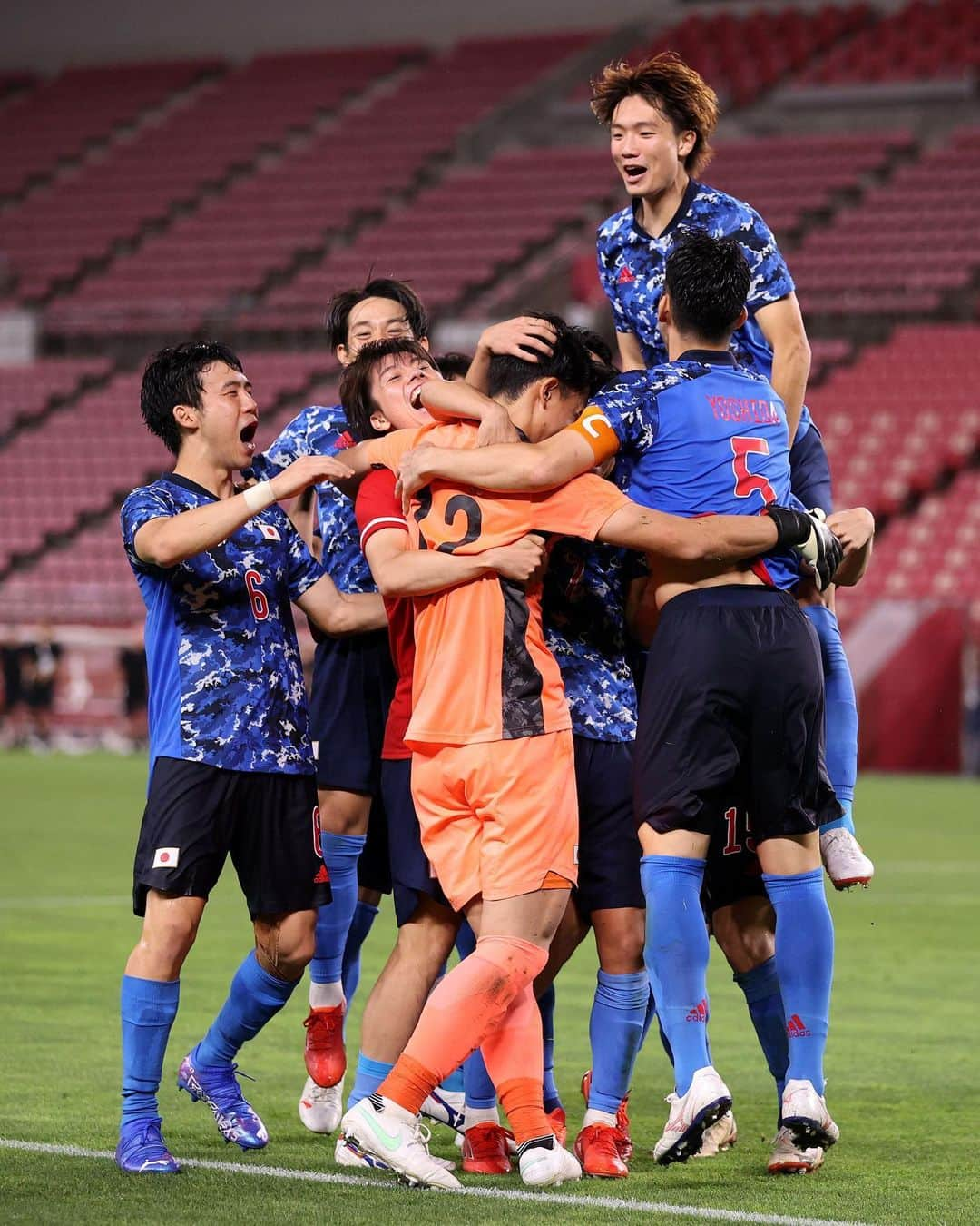 板倉滉さんのインスタグラム写真 - (板倉滉Instagram)「One team🇯🇵🇯🇵  #tokyo2020  @japanfootballassociation」7月31日 22時17分 - kouitakura