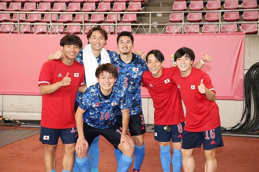 上田綺世のインスタグラム：「準決勝進出！  次も応援お願いします！！ @japanfootballassociation   #JFA #上田綺世 #18」