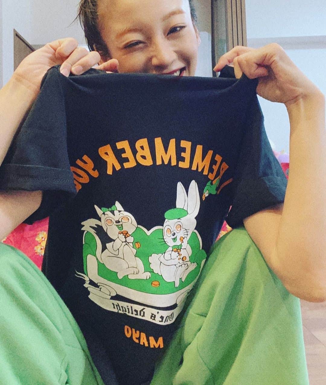 西山茉希さんのインスタグラム写真 - (西山茉希Instagram)「やんちゃなTシャツ着て あげてこっ！！！！  @mayo_fgmn   ミドリ着てあげてこっ！！！ 届く愛に恩返してこーーっっ🌈💚🌈」7月17日 11時59分 - maki.nshiyama50