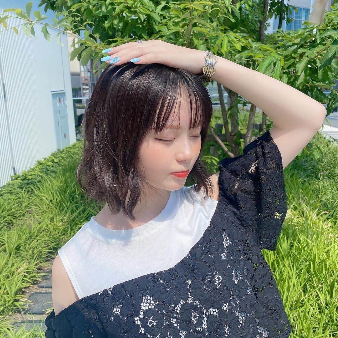 桜さんのインスタグラム写真 - (桜Instagram)「最近は巻き髪にはまってるノ 髪ハイトーンに早くしたい！！  @une_fleur_yui さんに 今月も眉毛とまつ毛のメンテナンスして頂いた🌷モチベモチベ⤴︎」7月17日 14時21分 - sakura_0808_