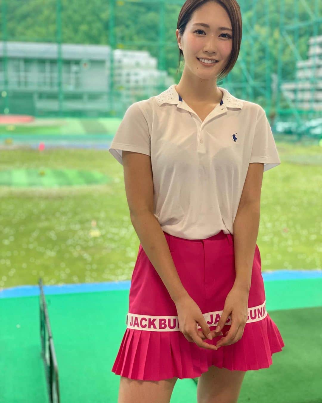 藤澤響花さんのインスタグラム写真 - (藤澤響花Instagram)「私は練習場でゴルフするのもかなり好き🏌🏼‍♀️ 結局実戦積まないとスコアは上がらないのも知ってるけど、練習場で試行錯誤しながら打つのも楽しいなと思います💫  この時はかなりダメダメで落ち込んだけど😓 #ゴルフ女子#ゴルフウェア#ゴルフ初心者#インスタゴルフ部#golfstagram#ig_japan#ɪɴsᴛᴀɢᴏᴏᴅ#love」7月18日 21時26分 - kyoka_fujisawa