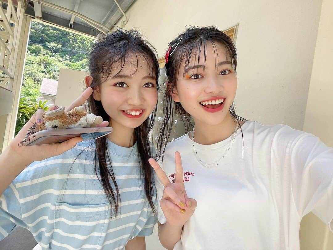 広瀬まのか︎さんのインスタグラム写真 - (広瀬まのか︎Instagram)「🧡💚 実はこーんなに可愛いアイシャドウだったんです 結良ちゃんはピンク 可愛いね〜  #nicola #ニコラ #ニコモ #近藤結良 #広瀬まのか」7月18日 21時05分 - manoka_hirose