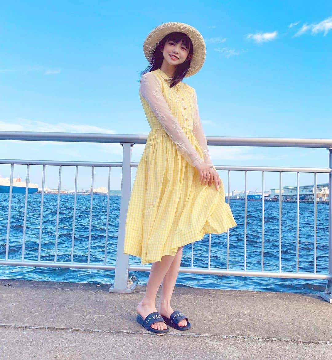 佐倉ちひろさんのインスタグラム写真 - (佐倉ちひろInstagram)「#ち服 #ワンピース #黄色コーデ #yellow #麦わら帽子 #夏コーデ #夏 #海 #インスタ映え #海外ファッション #instagood #instafashion #ファッション #今日のコーデ #ファッション好きな人と繋がりたい #毎日コーデ #韓国ファッション #ストリートファッション #全身 #脚 #生脚  #instagood #fff #followforfollowback #followme #japanesegirl  #アイドル #japaneseidol #idol #青空 #お台場」7月18日 19時29分 - chihiro__sakura