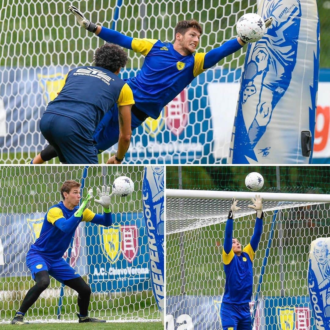 ACキエーヴォ・ヴェローナのインスタグラム：「⚽️👀 Eyes on the ball!🟡🔵 #ChievoVerona #Chievo #Football #goalkeeper #training #day #pieve2021 #summer #eyes #ball」