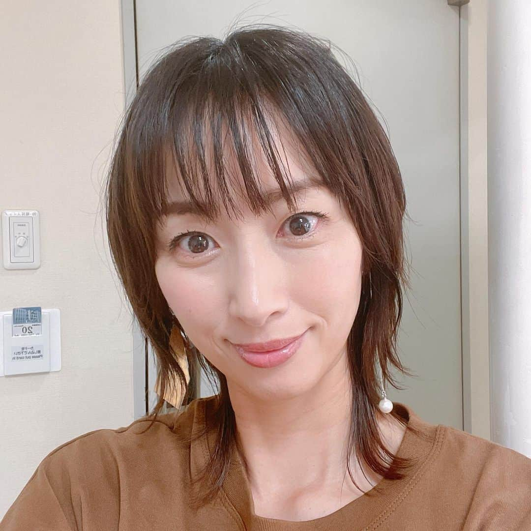 坂下千里子さんのインスタグラム写真 - (坂下千里子Instagram)「お知らせです！ . 今回、新プロジェクトに参加させて頂くことになりました！！ . 少しでも早く多くの方に興味を持って頂けるように頑張ります！！ .  「GO!GO!KAI-GO!プロジェクト」オンラインイベント開催！ 2021年7月22日（木）ひる12時スタート！！ ※YouTubeテレ朝チャンネルにて配信 https://gogo-kaigo.jp/」7月19日 16時51分 - chiriko_sakashita_official