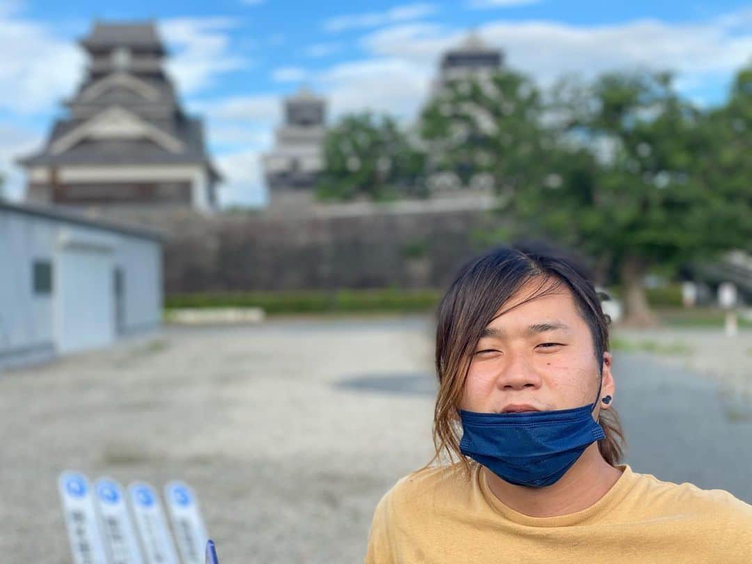 テレスさんのインスタグラム写真 - (テレスInstagram)「ベトナム人留学生を熊本城に連れてきました。  #ふみっちょドライビング」7月19日 17時42分 - tls_telles