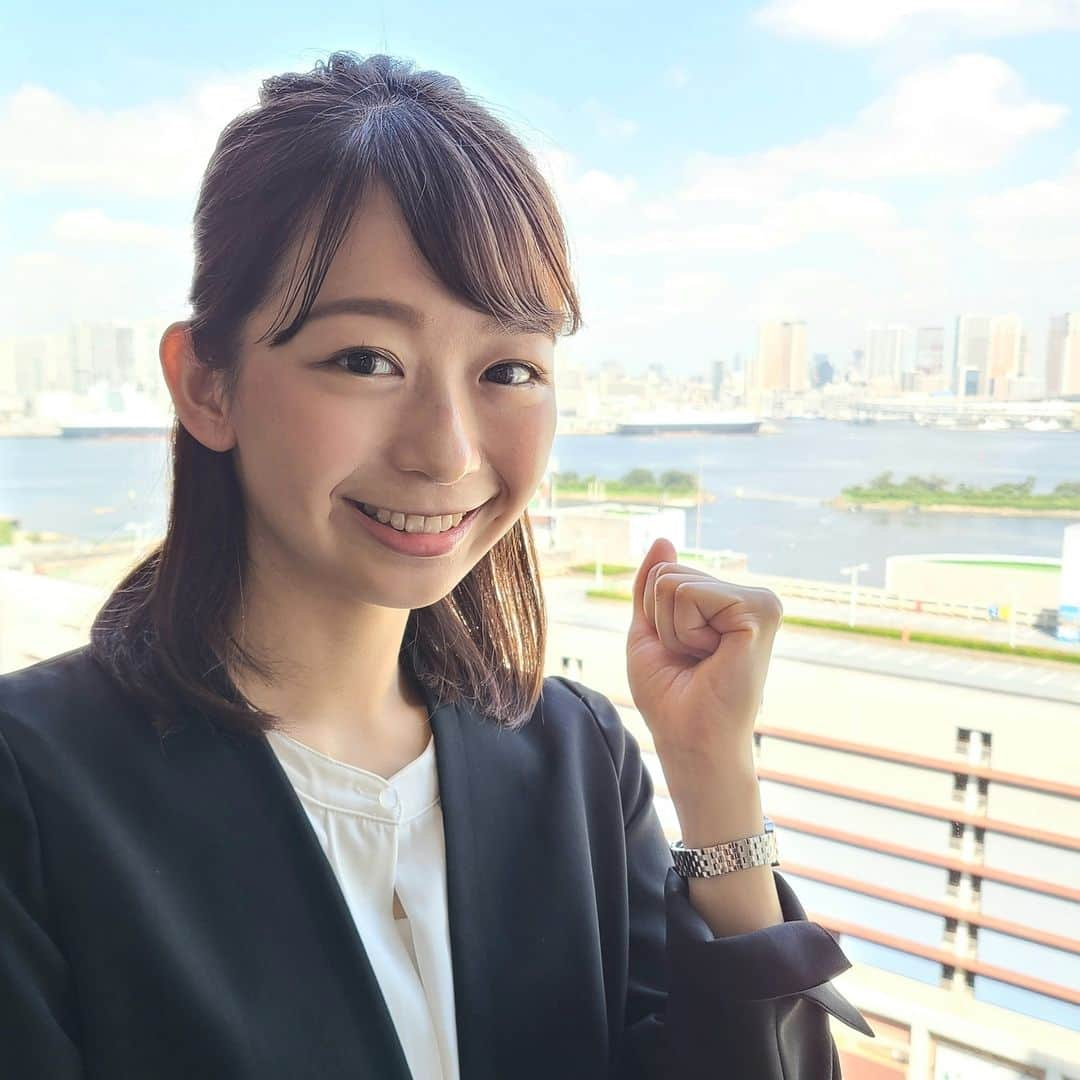 フジテレビ「プライムニュース イブニング」さんのインスタグラム写真 - (フジテレビ「プライムニュース イブニング」Instagram)「【#フィールドキャスター たちの #現場ライブ】 今週月曜・火曜は、新人の小室瑛莉子（こむろ・えりこ）アナウンサーがフィールドキャスターデビュー。  スタジオで“榎並先輩”は、後輩たちの初リポをそっと見守っています。  #小室瑛莉子 #榎並大二郎　@enami_daijiro #フィールドキャスター #フジテレビ #新人アナウンサー」7月19日 20時29分 - livenews_it