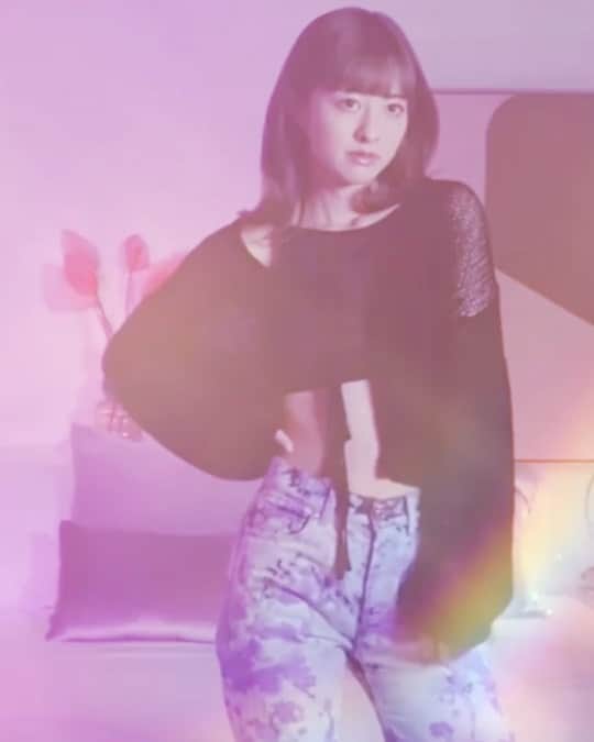神宿のインスタグラム：「. 神宿 New album THE LIFE OF GIRLS Concept Clip Miki ver.  2021.07.30 digital release !  #神宿 #kamiyado #羽島みき #kamiyado_thelifeofgirls」