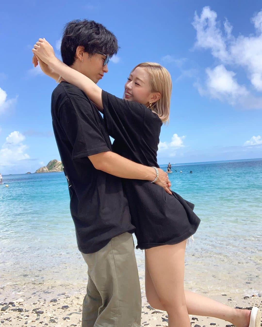 雨宮由乙花さんのインスタグラム写真 - (雨宮由乙花Instagram)「サマラブ🌺🧡  海 好きになったよ🐬💕💕」7月20日 18時55分 - _pinkbunnygirl_