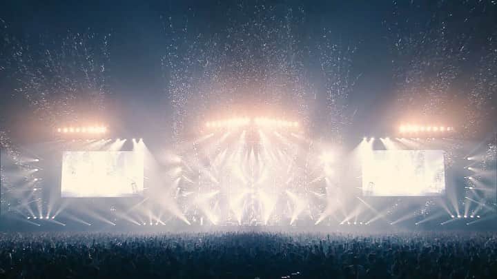 氷室京介のインスタグラム：「『KING SWING presents 33rd Birth of ANGEL-20210721-Teaser trailer 2』本編+Teaser edit by @higuchinsky   配信直前!! Teaser trailer 第二弾公開!!  KING SWING presents 33rd Birth of ANGEL-20210721- 2021年7月21日 21:00配信開始  チケット情報 一般視聴：￥1,500（税込） 受付は7月9日(金) 17:00より配信当日7月21日(水)20:00まで ▼一般視聴チケット「一般販売受付」はコチラ▼ https://ticket.tickebo.jp/himuro20210721-2/」