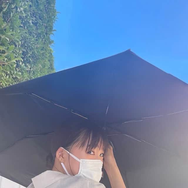 大友花恋さんのインスタグラム写真 - (大友花恋Instagram)「日差しに怯えてるところ🤣」7月20日 16時49分 - karen_otomo