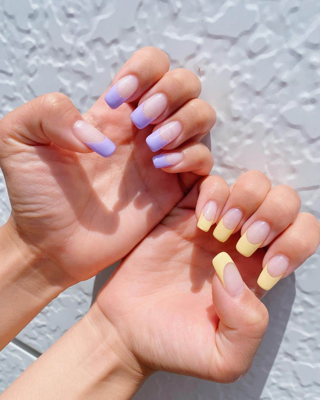 白波瀬海来さんのインスタグラム写真 - (白波瀬海来Instagram)「.  French Nail💜💛 フットもやったから近々載せる〜💕  #nail #frenchnails」7月20日 17時08分 - kyra.97