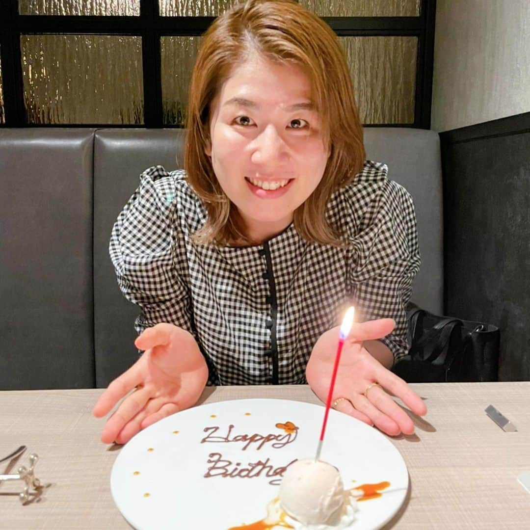 狩野舞子さんのインスタグラム写真 - (狩野舞子Instagram)「・ 今年の誕生日は瑞希がたくさんお祝いしてくれた😇💕 瑞希の誕生日も近いから2人で誕生会🎂 ・ なんでも話せる同級生の存在はやっぱりありがたい😭 どうぞこれからもよろしくお願いします😭🙏 ・ 大事なツーショットやっぱ寝てて笑った🤣笑 ・ #藤井瑞希 #88世代 #20210715 #20210805 #誕生日シリーズ」7月21日 10時19分 - kanochan715