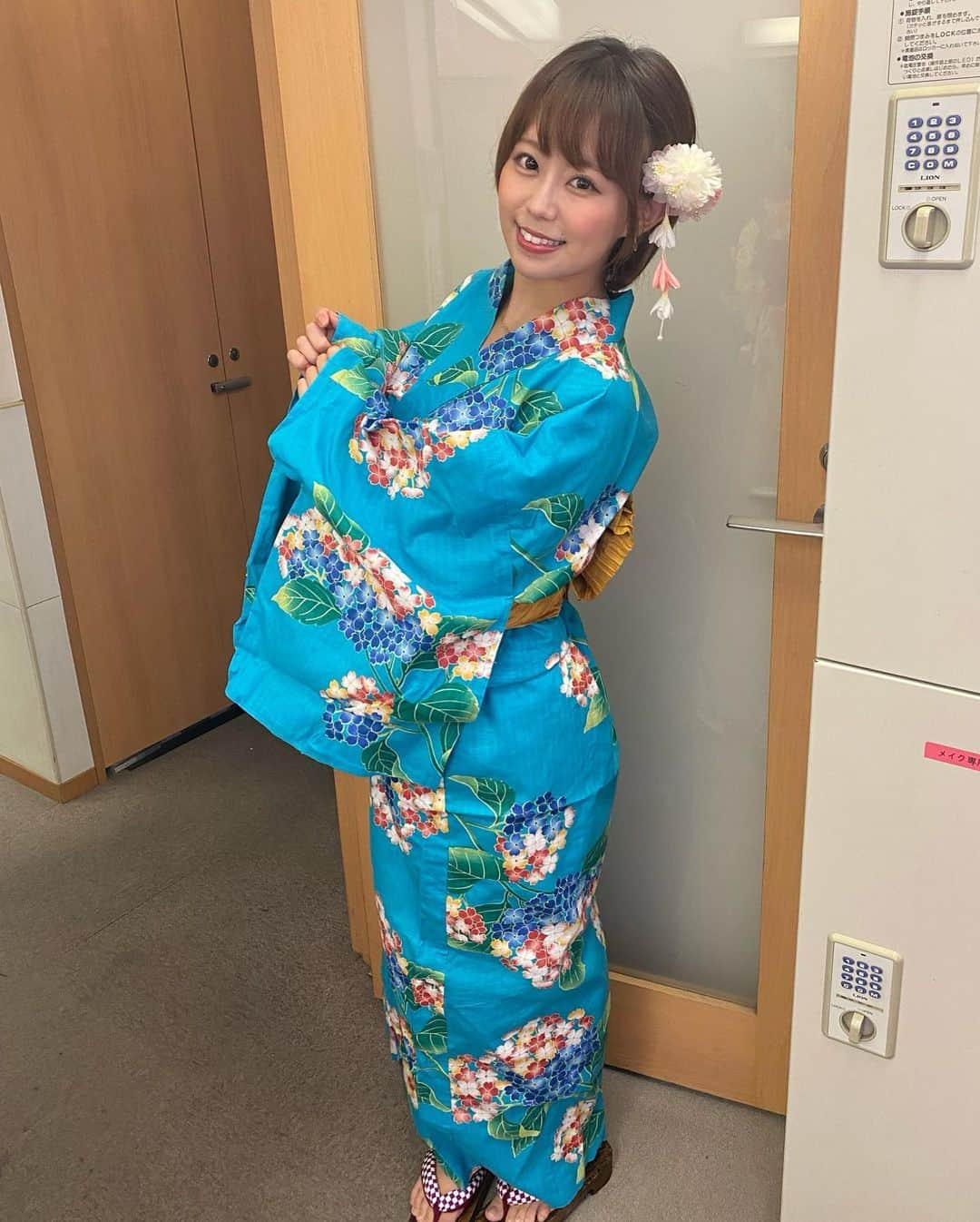 亜矢みつき（神谷充希）さんのインスタグラム写真 - (亜矢みつき（神谷充希）Instagram)「今年もなんとか、、 浴衣着れたよ🌻🥳 #浴衣 #お祭り #kimono #yukata」7月21日 10時23分 - ma.yamitsuki