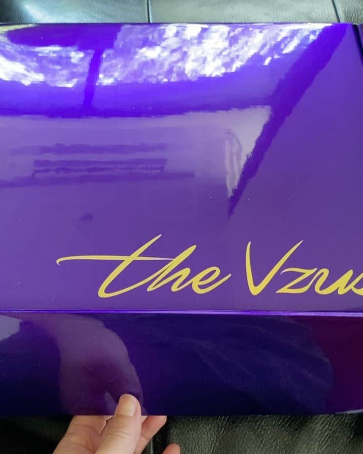 古閑美保のインスタグラム：「サナいつもありがとう😍 @thevzusa」