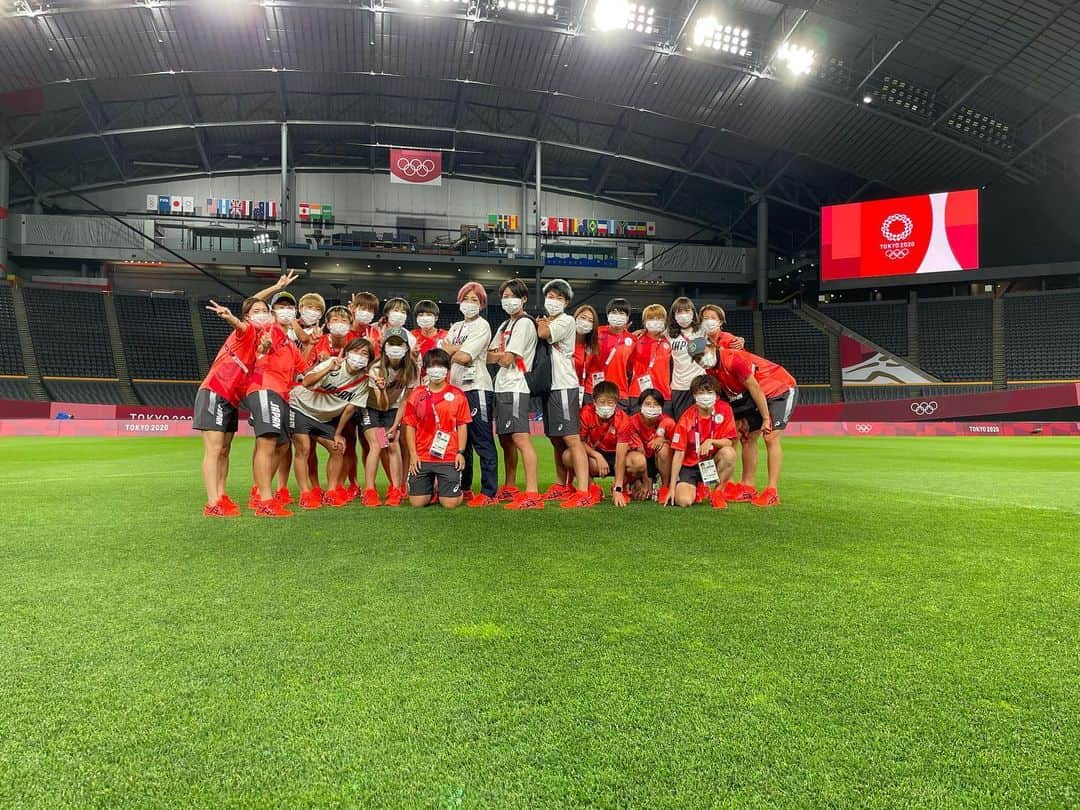 清水梨紗のインスタグラム：「. いよいよオリンピック初戦です🔥🔥 チーム全員で勝利に向かって、頑張ります！！ 応援よろしくお願いします📣  #なでしこジャパン  #nadeshiko  #東京オリンピック  #tokyo2020」