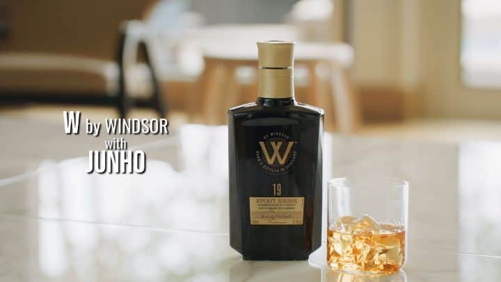 ジュノ のインスタグラム：「#wbywindsor #AD」
