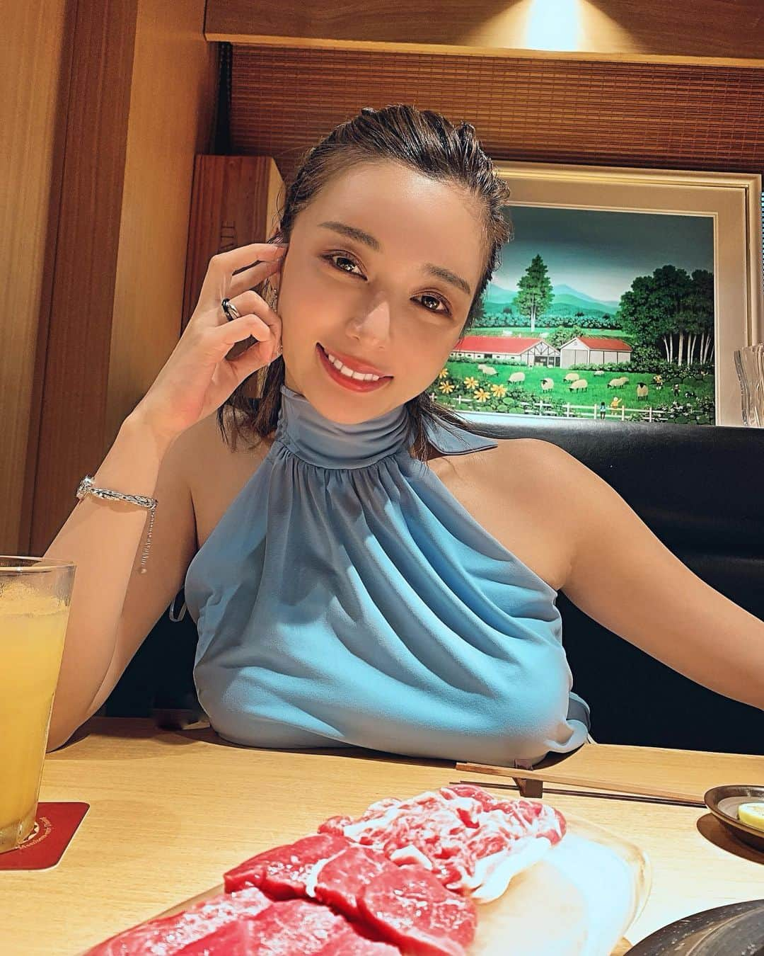 濱野りれさんのインスタグラム写真 - (濱野りれInstagram)「Dinner time🐏💙 At #hitsujiza  This is my favorite lamb restaurant in Tokyo!! There is no mistake in the meat after training😘🔥 . 銀座 ひつじ座🐏 東京で一番好きなラム肉のお店😍 色んなラム肉食べに行ったけどやっぱりひつじ座が一番タイプなの😍 トレーニングの後は尚更美味しく感じるね😉💕 . . #ginza #ginzagourmet #tokyoeats #japaneats #tokyogourmet #銀座 #銀座ひつじ座 #ラム肉 #銀座グルメ #東京グルメ」7月21日 20時21分 - riregram