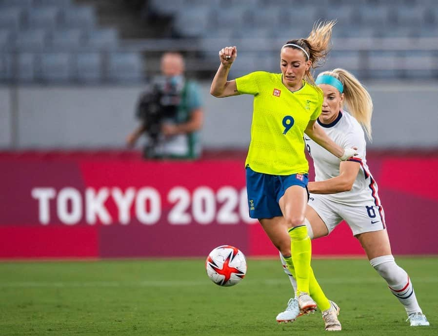 コソヴァレ・アスラニさんのインスタグラム写真 - (コソヴァレ・アスラニInstagram)「What a way to start the tournament 🇸🇪🔥 Proud of the team performance 🔛 to the next one!」7月21日 21時00分 - asllani9