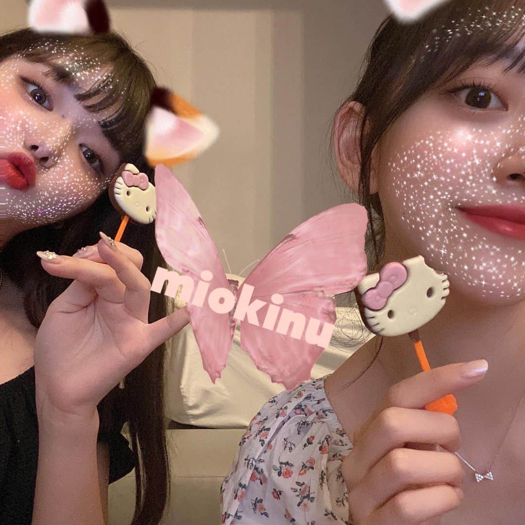 堀未央奈さんのインスタグラム写真 - (堀未央奈Instagram)「💘  わたしたちは自由人の極み🤷🏻‍♂️🤍」7月21日 21時04分 - horimiona_official