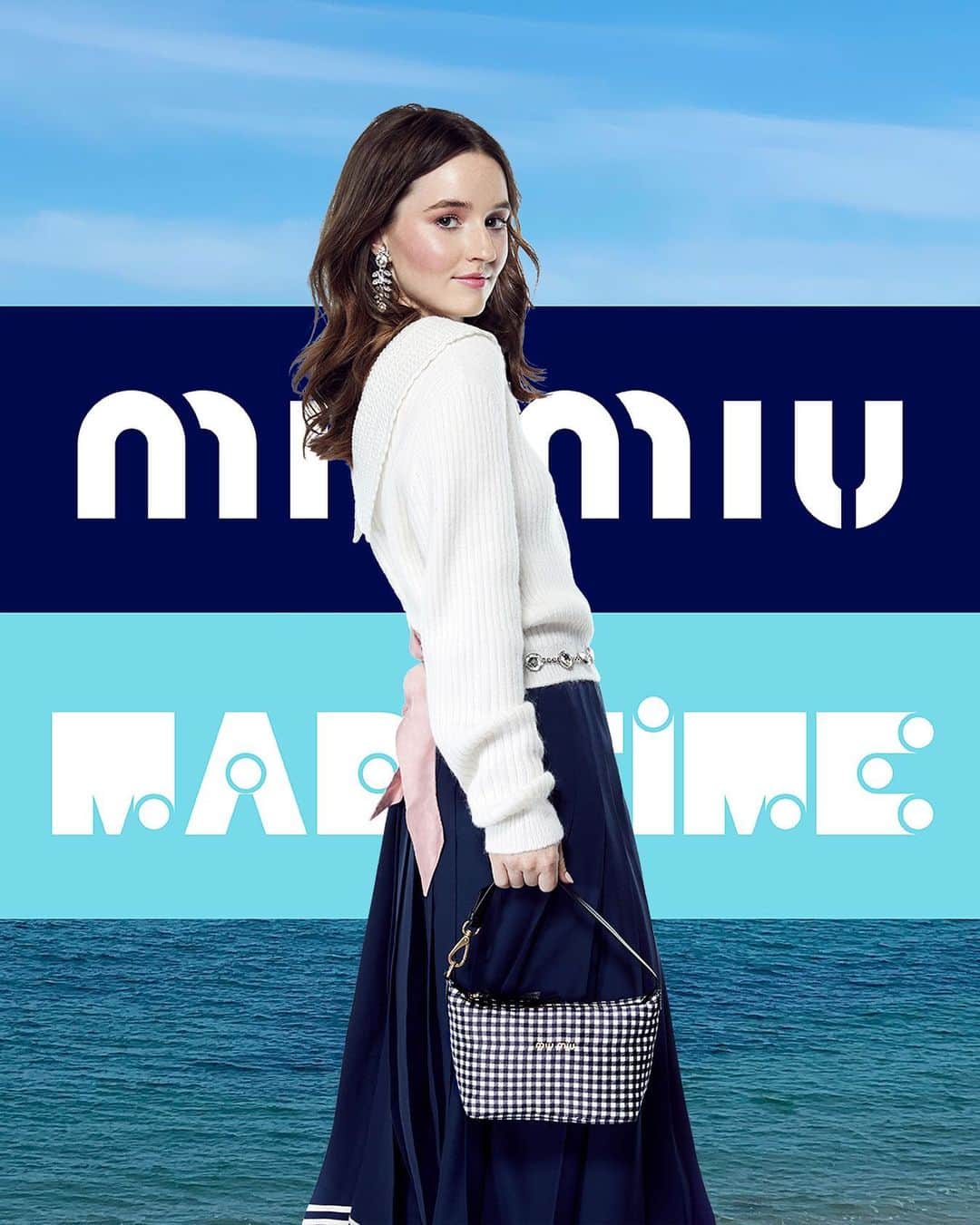 ケイトリン・ディーヴァーのインスタグラム：「@miumiu   #MiuMaritime #MiuSpirit and #MiuMiuMaritime」