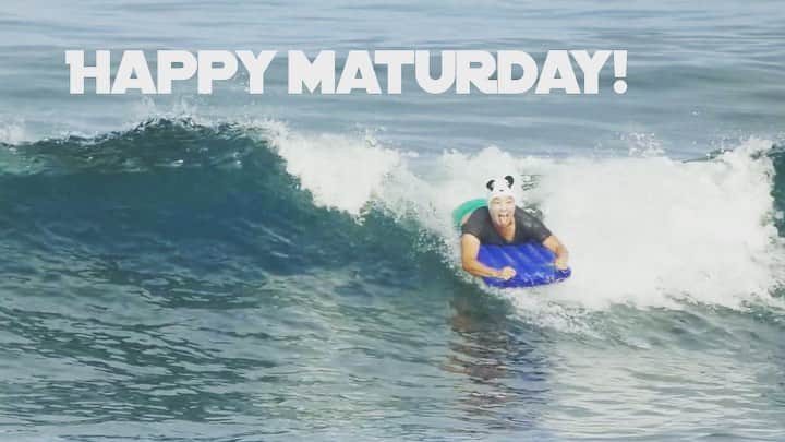 ティファニー・ヨハのインスタグラム：「Everyday is Mat-urday! (🎥: @katnoelani, 🎶: MommaJoh autotuned)」