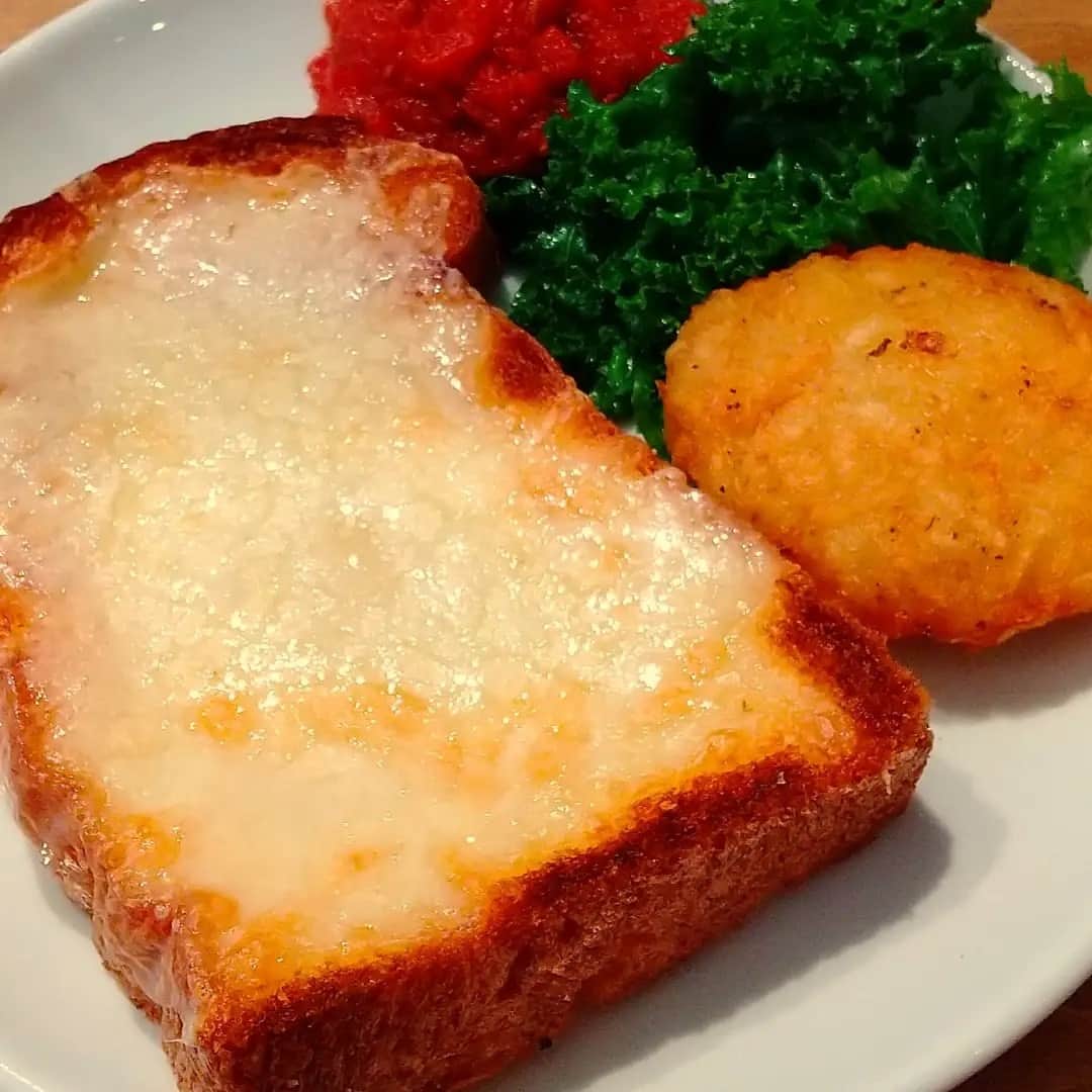 長月みそかのインスタグラム：「エッグロスコ」