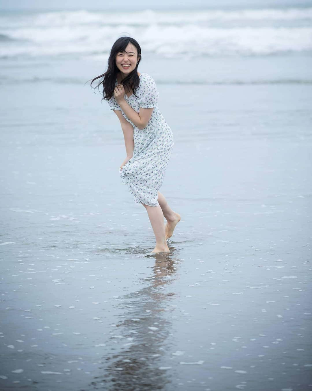 米澤かおりさんのインスタグラム写真 - (米澤かおりInstagram)「. 海の日🌊 3年前の青森の海です。  photo by @distance_box」7月22日 12時29分 - kaoriina67