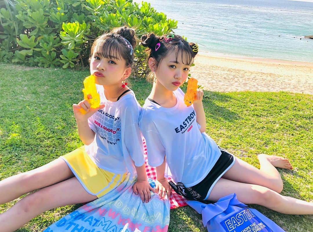 ニコ☆プチのインスタグラム：「❥❥🔫  8月号チェックしました☺️??  #有坂心花 #小松崎ふたば」
