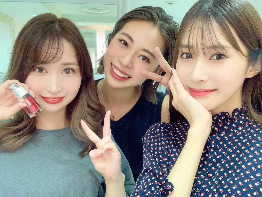 鷲巣綾乃のインスタグラム：「. . . . 天界で会ってきた🌈笑 #天使の休日 👼💓 . . . 心が完全に充電された日💓 ゆる〜い空間が落ち着くんだよな〜🕊 本当に本当に本当に大好き！！！」