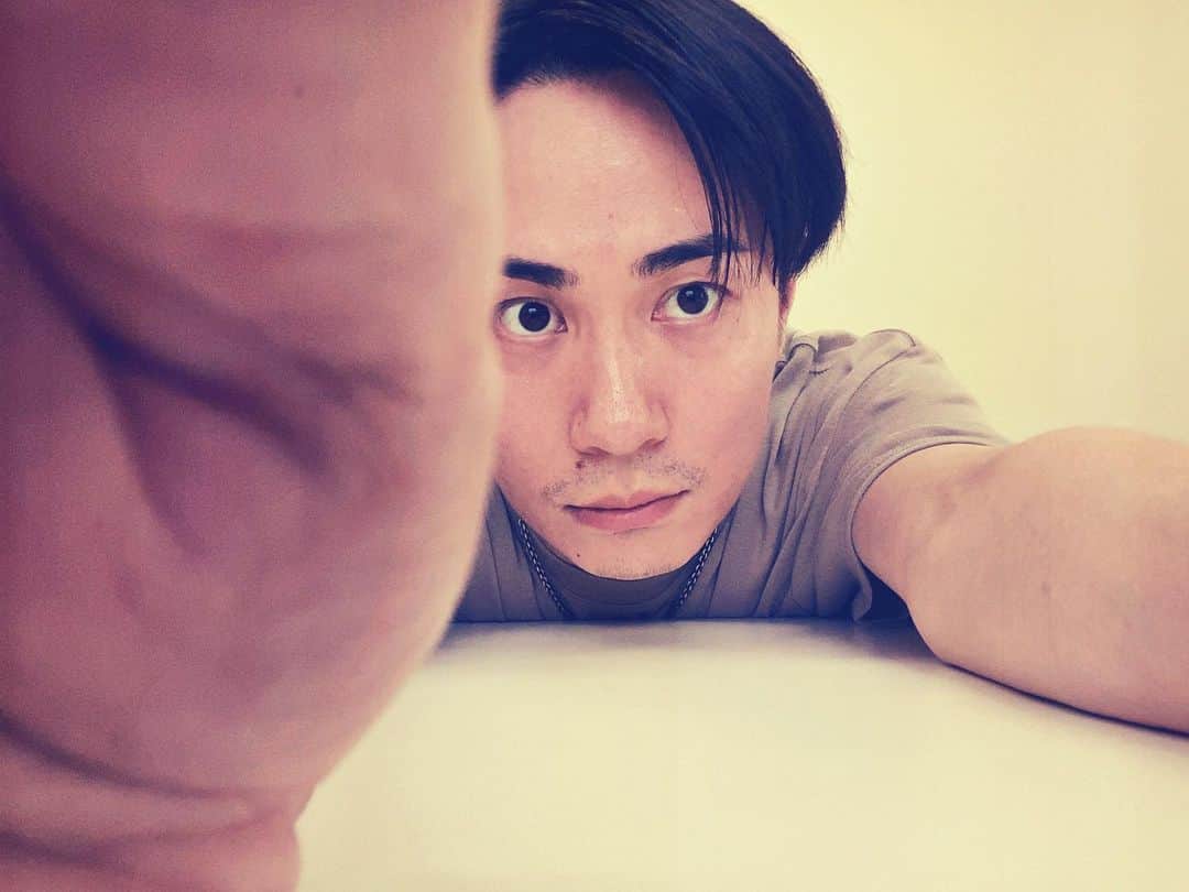 鈴木達央のインスタグラム：「🌞」