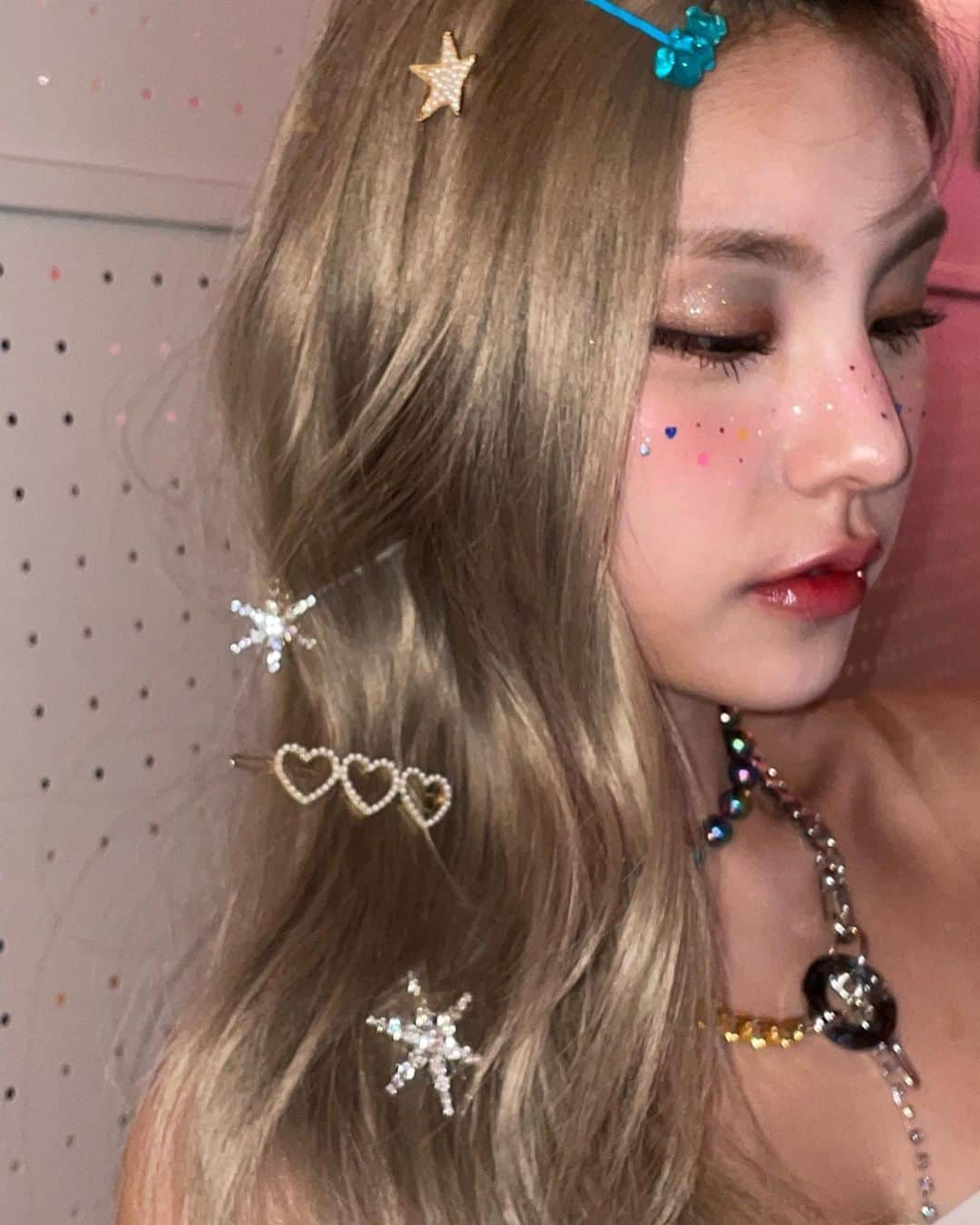 ITZYさんのインスタグラム写真 - (ITZYInstagram)「Twinkle✨」7月22日 19時44分 - itzy.all.in.us