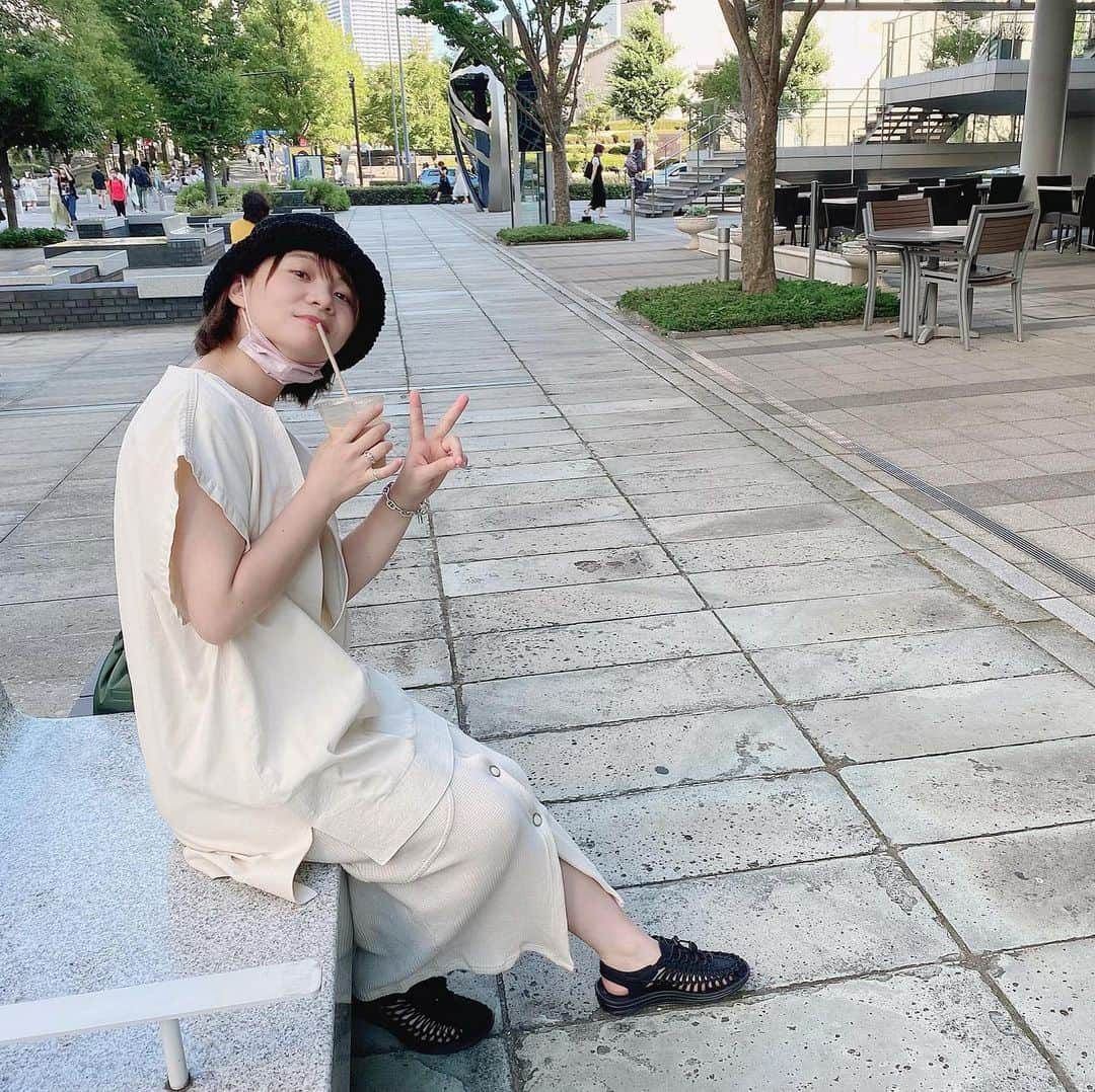 真奈さんのインスタグラム写真 - (真奈Instagram)「いい休日😇  #サウナハットじゃないよ #teamwang #todayful #まなてぃのふく」7月22日 21時07分 - manatmnt0116