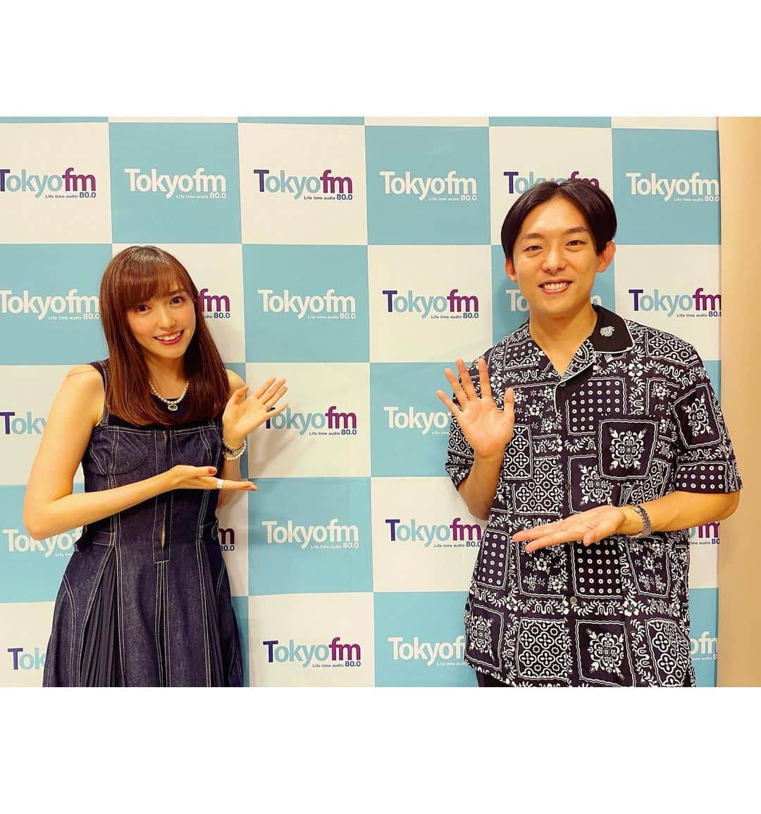 高橋万里恵のインスタグラム：「* TokyoFM  「菌活project 2021 Power for Summer！  ～きのこは人を元気にする～  supported by ホクト」 . . 昨年に続き @kenthe390 さんと お送りしました😋😋 . . スタジオには遼河はるひさんをお迎えし、 素敵なおうち時間のお話伺いました✨ . . 次回は8/9山の日に😎🌳🌳 . . #tokyofm #fm長野 #ホクト #ホクト菌活プロジェクト #夏こそきのこ #今日はきのこソテー #むくみが気になる時はきのこ #これはガチ」