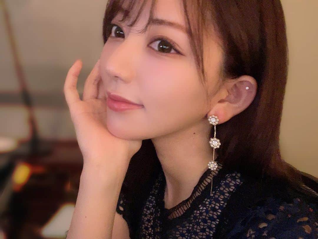 神尾美月のインスタグラム：「よこがお🤖」