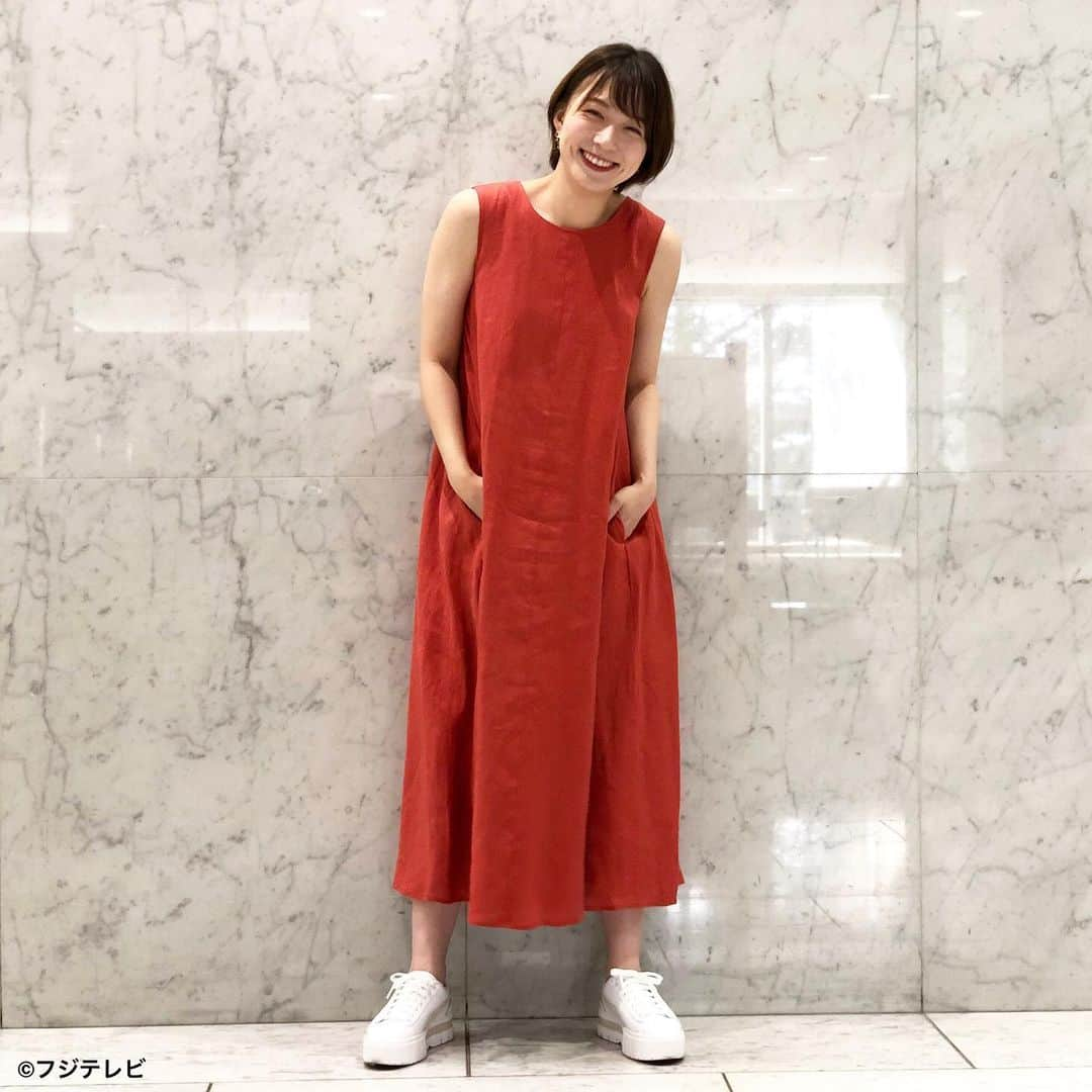 フジテレビ「めざましテレビ」さんのインスタグラム写真 - (フジテレビ「めざましテレビ」Instagram)「ファッション雑誌CanCamとコラボした お天気コーナー「きょう何着て行く？」 阿部華也子の毎日のコーデを紹介♪  7月23日(金)  【きょうのコーデ】 ワンピース→ @lagunamoon_com １万５４００円 靴→ @pumajapan １万２１００円 ピアス→ @phoebe_official ４４００円  【コーデのポイント】 オリンピック開会式の本日は、 情熱的な真っ赤なワンピースで🥰  鮮やかな色は、着るだけで応援パワーが湧いてきます🔥📣 スニーカーでスポーティ気分も高まります❗️  #めざましテレビ #きょう何着て行く？ #阿部華也子 #今日のコーデ#コーデ#CanCam #今日のファッション#ootd #きょう何着て行く？は月〜金朝6時22分ごろ放送📺 #スタイリスト　たなべさおり #かやちゃん #きれいめコーデ #きれいめカジュアル #大人コーデ #夏コーデ #オフィスカジュアル #上品コーデ  #アナウンサー衣装」7月23日 12時11分 - mezamashi.tv