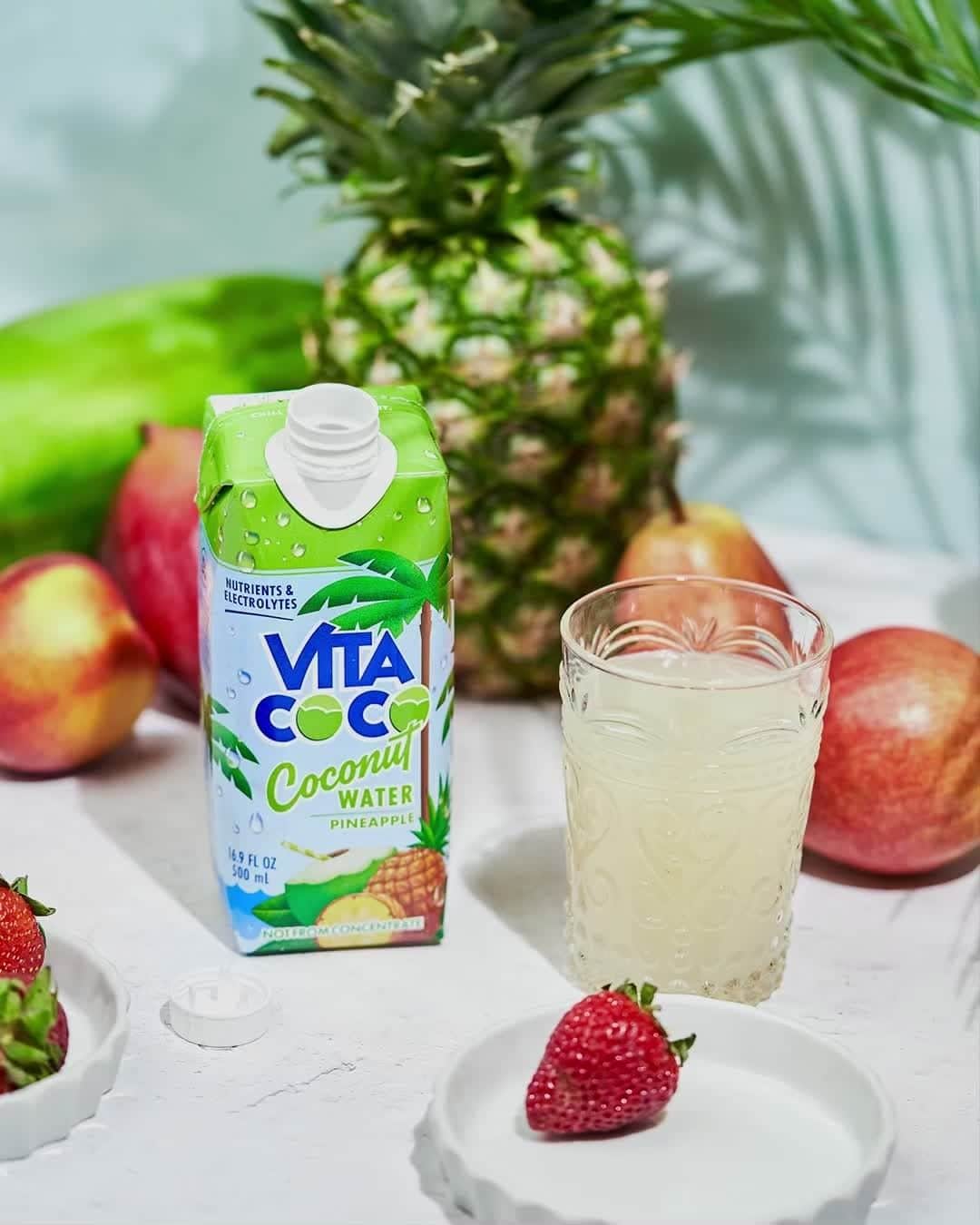 Vita Coco Coconut Waterのインスタグラム：「We’re not supposed to pick favorites, but if I were to give you a hint as to which one is my favorite this would be it. Shhh don’t tell my boss.  - @laneelizabeth, Social Media Coordinator」