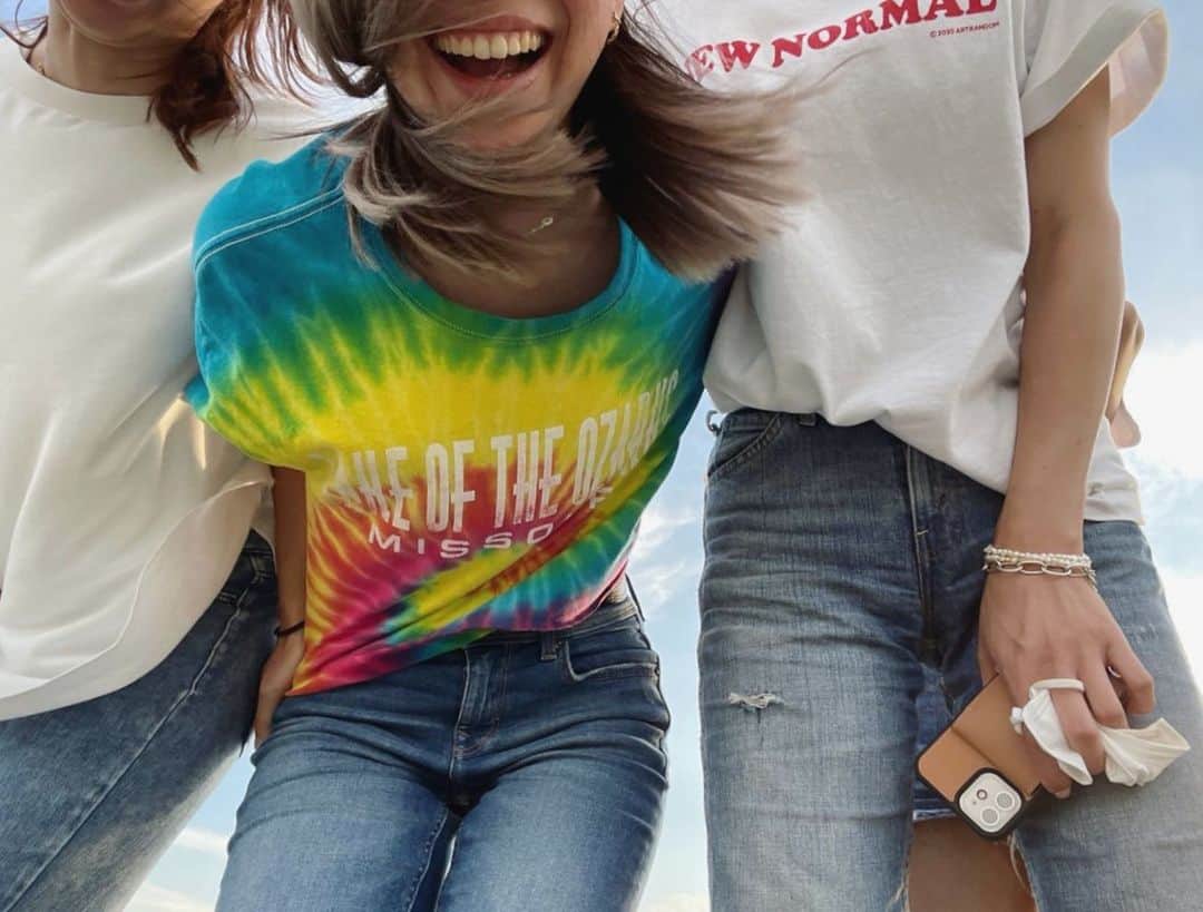 のインスタグラム：「🥴🤍🤍」