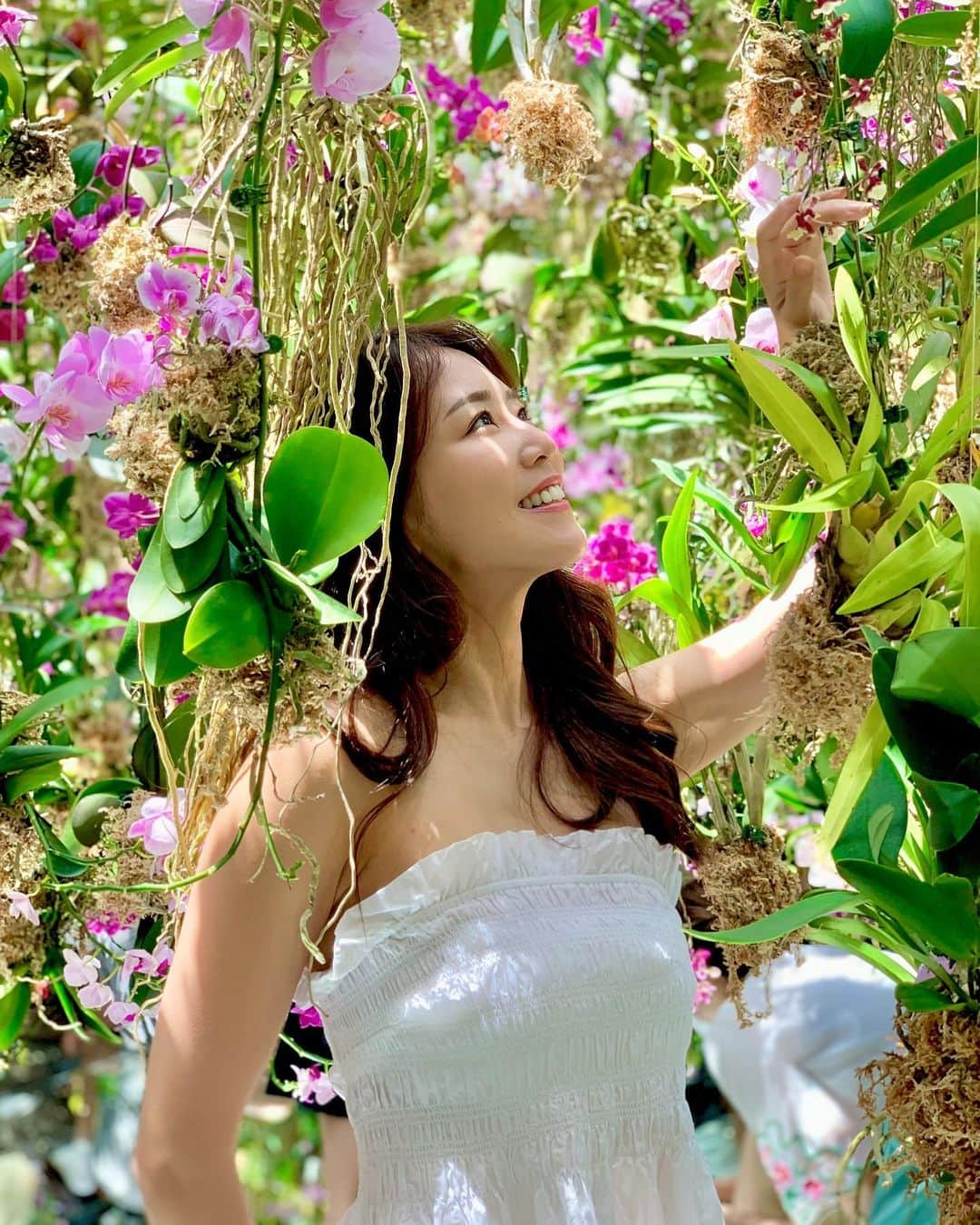 佐野真彩さんのインスタグラム写真 - (佐野真彩Instagram)「2度目のチームラボ💛 新しく出来た《Garden Area》が とっても綺麗でした🌷☺︎🌷  目や耳、香りを楽しんで・水やボール遊んで......良いリフレッシュになりました☺️  かおりん、写真撮るの上手すぎる🥺 いつもありがとう💕  pr @teamlab.planets #チームラボプラネッツ #チームラボ豊洲　#チームラボ　#teamlab #teamlabplanets #teamlabtokyo #豊洲　#toyosu #hm #ワンピース　#japanesegirl #asiangirls」7月23日 13時57分 - sano.maya