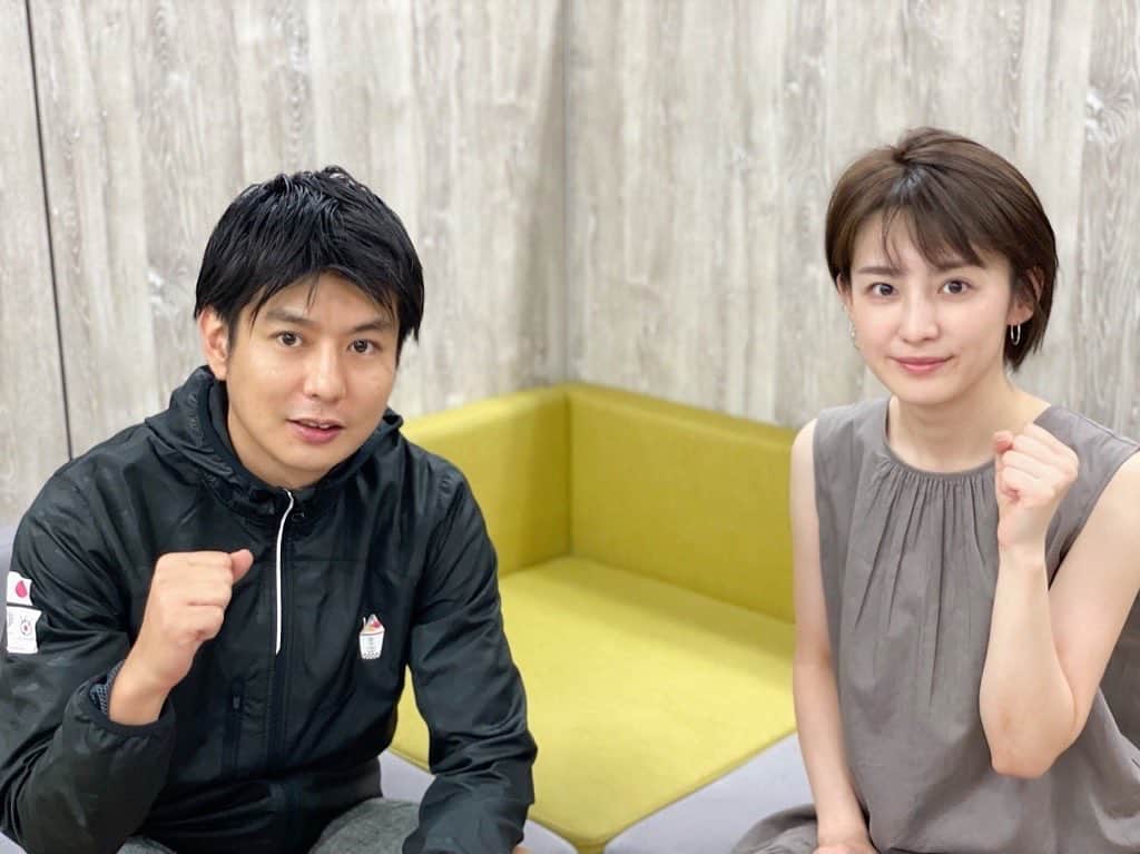 フジテレビアナウンサーのインスタグラム：「宮司愛海です。 今夜は、東京オリンピック開会式。 フジテレビ系では、23時からその模様をギュッと凝縮して、舞台裏も合わせて放送します！  ここから始まる中継では、スポーツキャスターとして3年半取材してきた選手の皆さんの想いを皆さんの心に届けられるよう、全力で頑張ります。皆さんも是非画面を通して、声援を送ってください！  #宮司愛海 @manami_miyaji  #中村光宏 @fujitv_spark  #東京オリンピックパラリンピック #TOKYO2020 #今夜開会式」