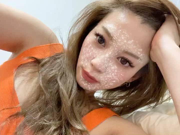 長谷川唯のインスタグラム：「・ ・ これはこれは熱中症になるくらいの暑さ🥵汗っかきの私はもう汗がとまらない💦  ・ ・ 今日はオリンピックの開会式🇯🇵✨とっても楽しみにしてたし、TVでもいいから観たい✌🏻応援してます🤍❤️  ・ ・ #ブルーインパルス見れてテンション上がりました #オリンピック #応援 #me #happy #japan #olympic #love #instagood」