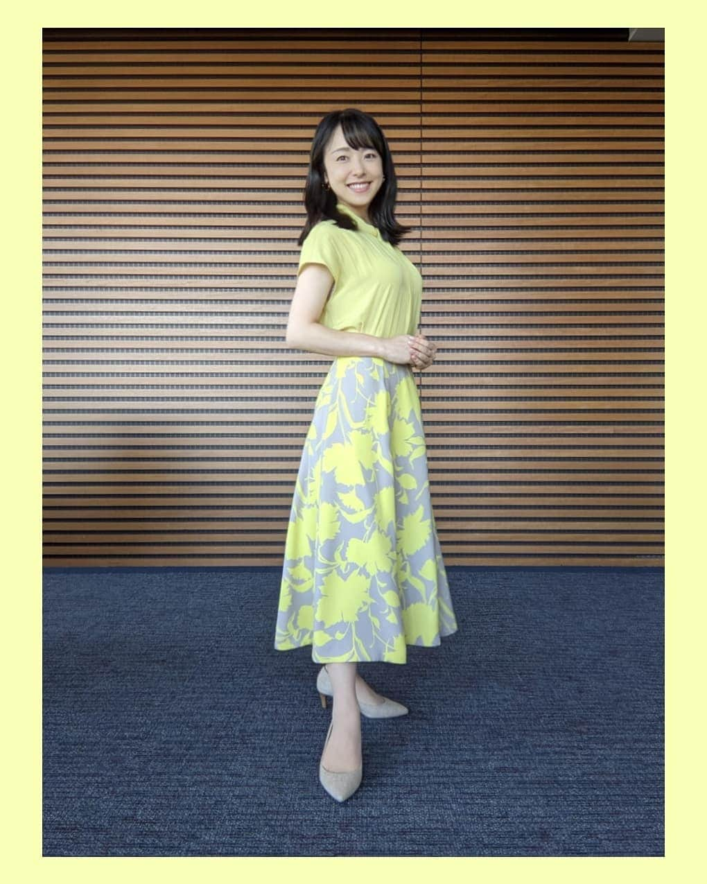 米澤かおりさんのインスタグラム写真 - (米澤かおりInstagram)「. 今週のおはよんの衣装です👗」7月23日 16時57分 - kaoriina67