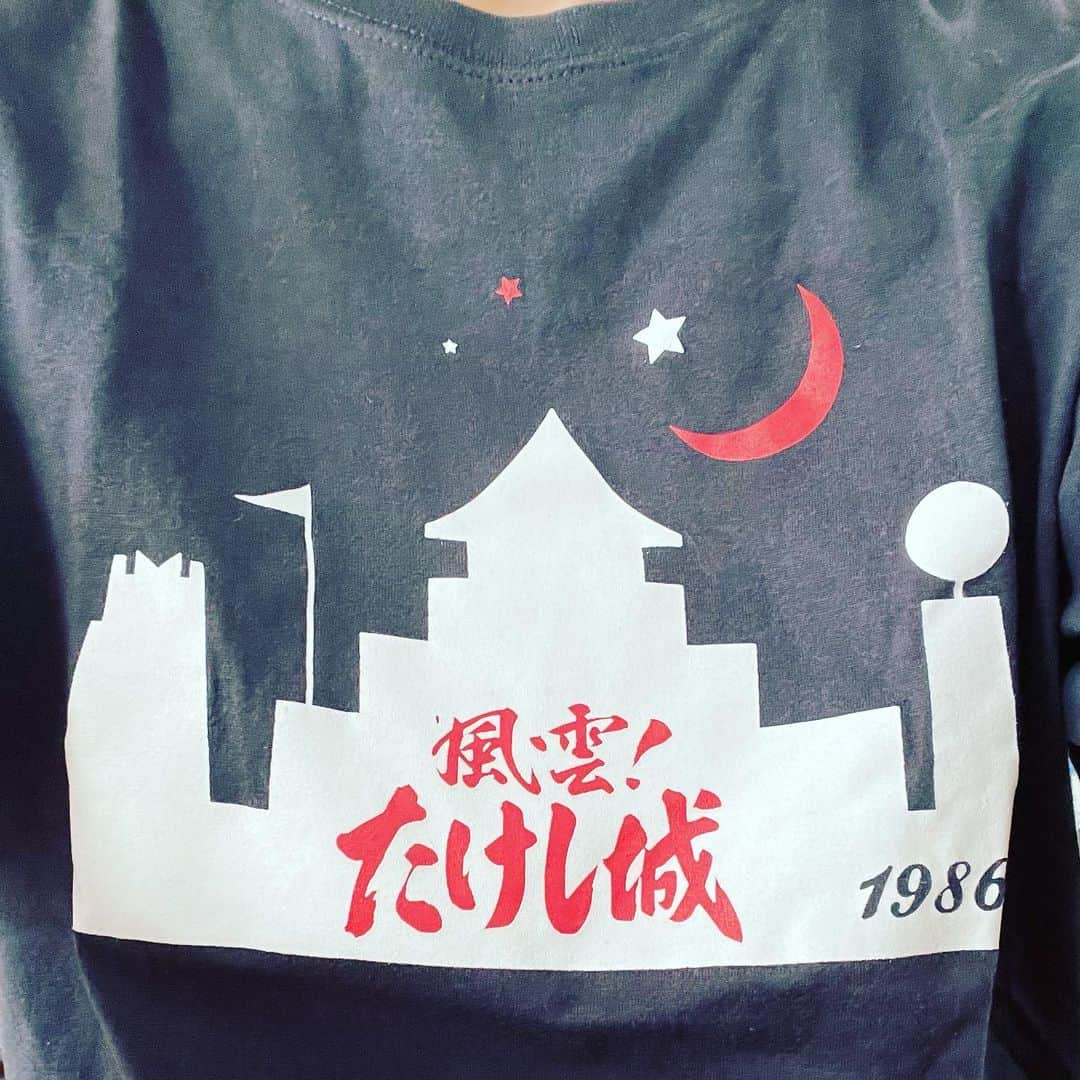 眞鍋かをりのインスタグラム：「酔った勢いで買ったTシャツ第二弾」
