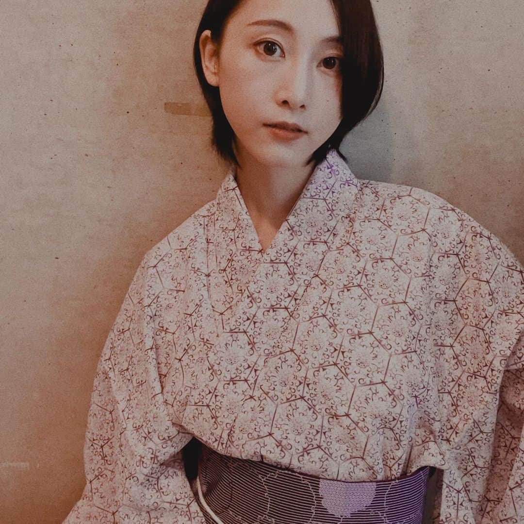 松井玲奈さんのインスタグラム写真 - (松井玲奈Instagram)「🍉  みなさんいかがお過ごしですか？ 暑いのでお家で夏を感じます。」7月24日 10時35分 - renamatui27