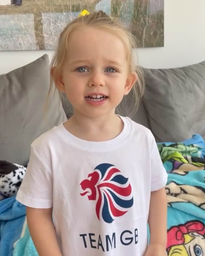 マックス・ウィットロックのインスタグラム：「GO GB 🇬🇧😊 @teamgb」